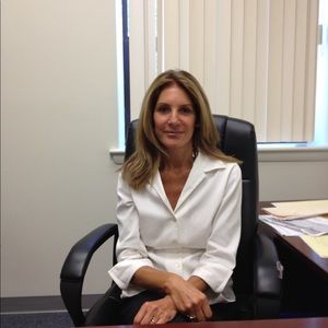 Meet your Posher, Ellen